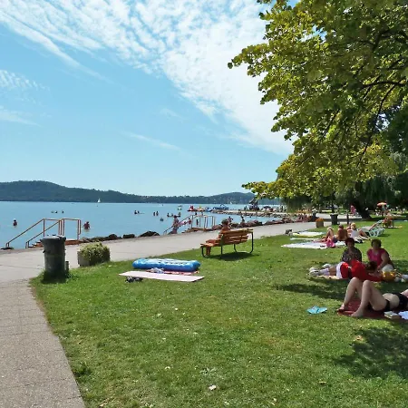 Dom wakacyjny Balatontourist Fured-2 By Interhome *